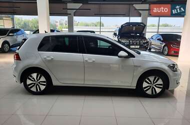 Хетчбек Volkswagen Golf 2018 в Хмельницькому