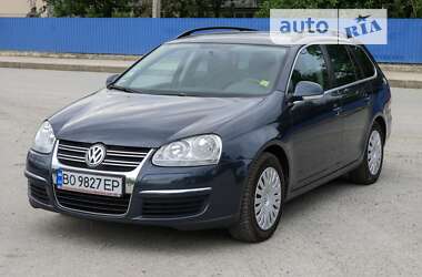 Универсал Volkswagen Golf 2009 в Гусятине