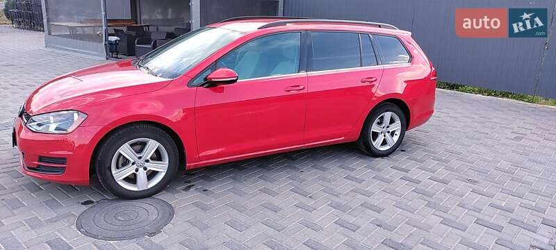 Універсал Volkswagen Golf 2015 в Полтаві