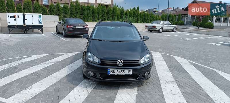 Универсал Volkswagen Golf 2009 в Здолбунове