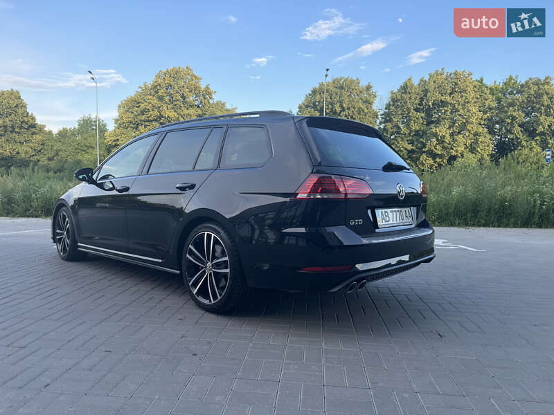Универсал Volkswagen Golf 2018 в Виннице