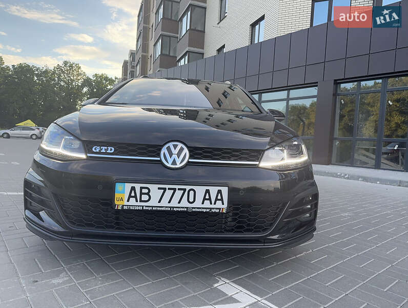 Универсал Volkswagen Golf 2018 в Виннице