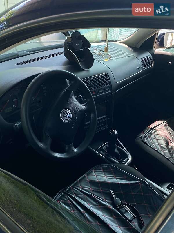 Хэтчбек Volkswagen Golf 1998 в Решетиловке