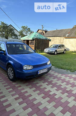 Універсал Volkswagen Golf 2000 в Тячеві