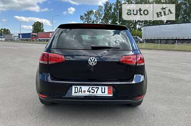 Хетчбек Volkswagen Golf 2015 в Ковелі