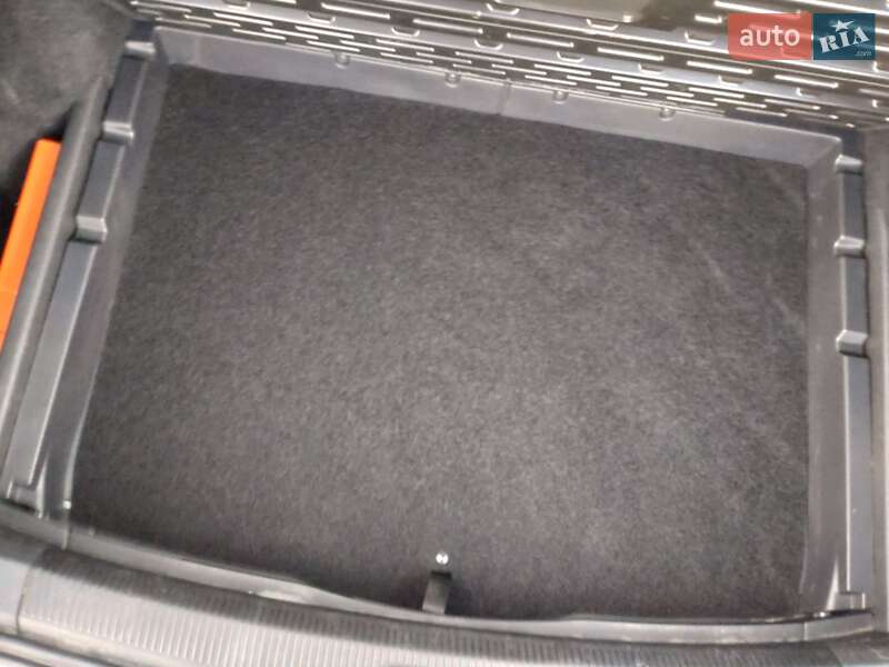 Универсал Volkswagen Golf 2008 в Ивано-Франковске