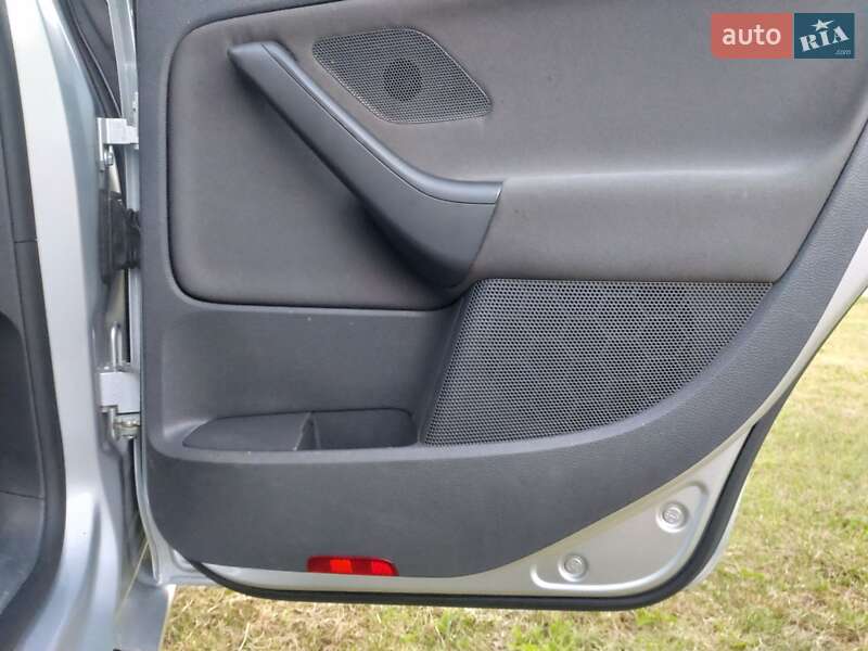 Универсал Volkswagen Golf 2008 в Ивано-Франковске