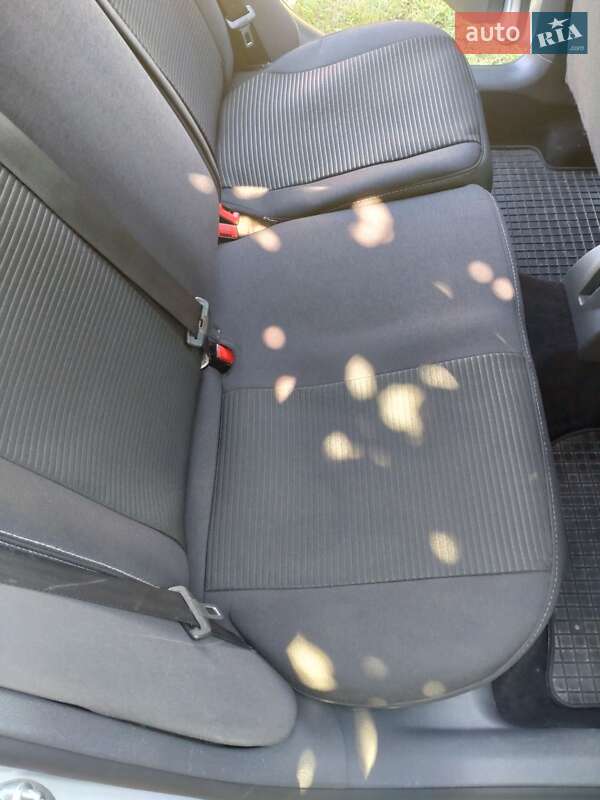 Универсал Volkswagen Golf 2008 в Ивано-Франковске