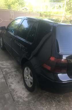 Хэтчбек Volkswagen Golf 2001 в Ивано-Франковске