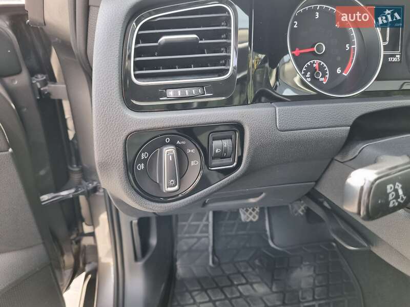 Универсал Volkswagen Golf 2015 в Виннице фото 18 Универсал Volkswagen Golf 2015 в Виннице