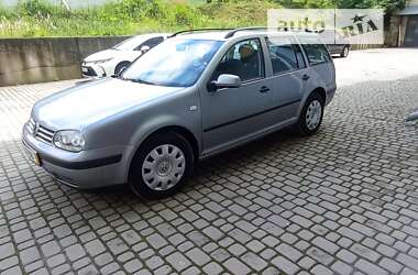 Універсал Volkswagen Golf 2003 в Тернополі