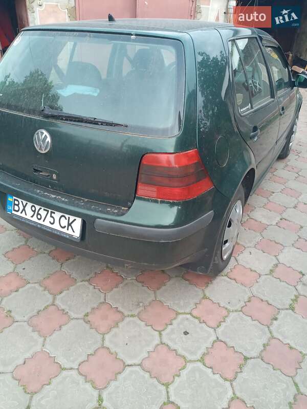Хетчбек Volkswagen Golf 1998 в Житомирі