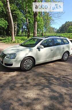 Універсал Volkswagen Golf 2008 в Житомирі