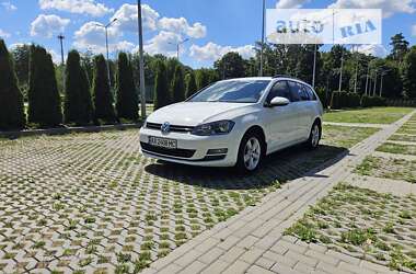 Універсал Volkswagen Golf 2013 в Харкові