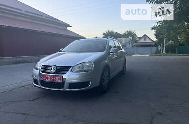 Універсал Volkswagen Golf 2008 в Звенигородці