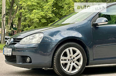 Хетчбек Volkswagen Golf 2007 в Вінниці