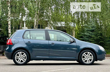 Хэтчбек Volkswagen Golf 2007 в Виннице