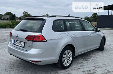 Универсал Volkswagen Golf 2014 в Калуше