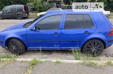 Хетчбек Volkswagen Golf 1998 в Києві