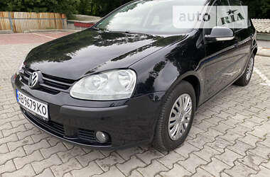 Хэтчбек Volkswagen Golf 2006 в Виннице