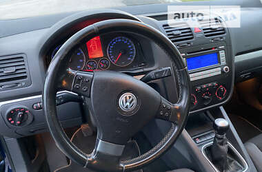 Хетчбек Volkswagen Golf 2008 в Конотопі