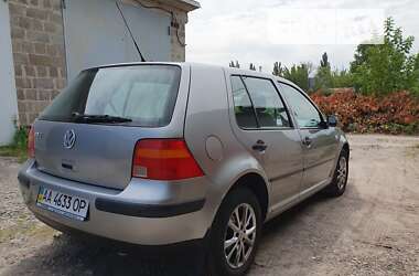 Хетчбек Volkswagen Golf 2004 в Києві