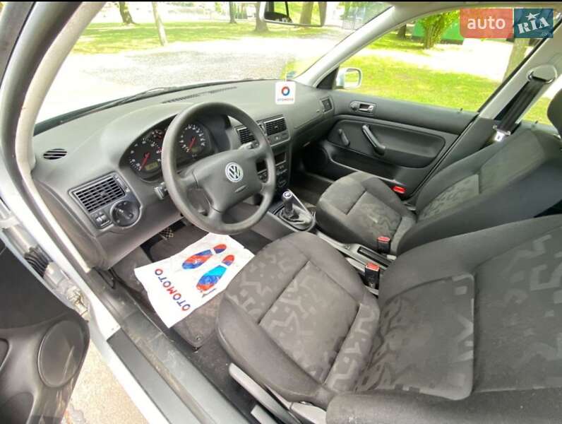 Універсал Volkswagen Golf 1998 в Херсоні