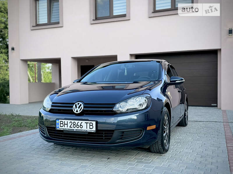 Хетчбек Volkswagen Golf 2012 в Балті