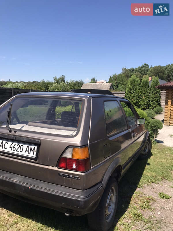 Хэтчбек Volkswagen Golf 1985 в Любомле