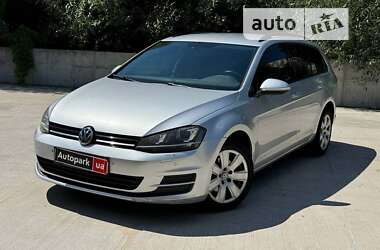 Универсал Volkswagen Golf 2014 в Киеве