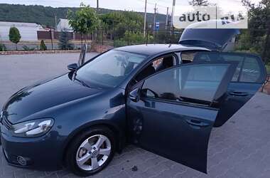 Хетчбек Volkswagen Golf 2009 в Могилів-Подільському