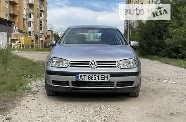 Хэтчбек Volkswagen Golf 2003 в Ивано-Франковске