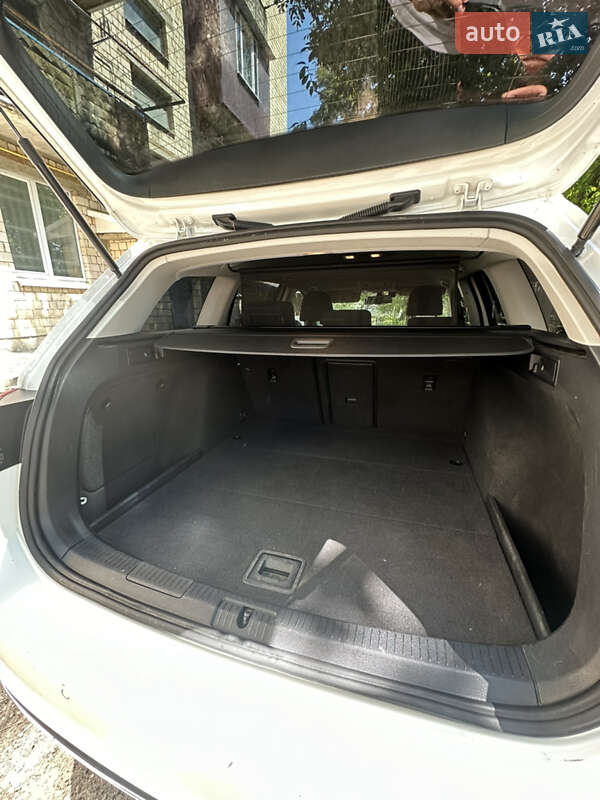 Универсал Volkswagen Golf 2018 в Хотине