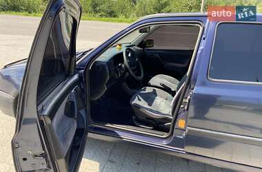 Хэтчбек Volkswagen Golf 1994 в Турке