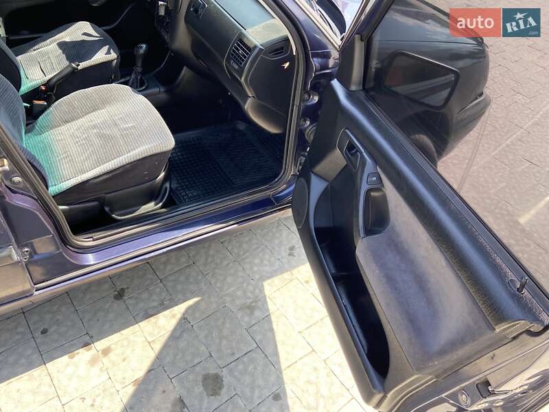 Хэтчбек Volkswagen Golf 1994 в Турке