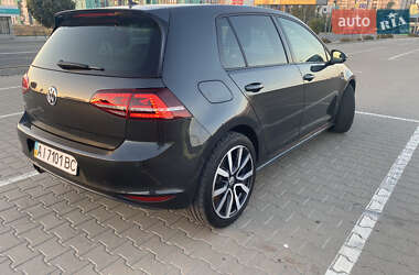 Хэтчбек Volkswagen Golf 2015 в 