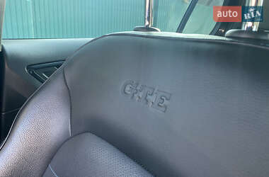 Хэтчбек Volkswagen Golf 2015 в 