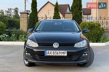 Хэтчбек Volkswagen Golf 2017 в Харькове