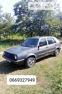 Хэтчбек Volkswagen Golf 1988 в Черновцах