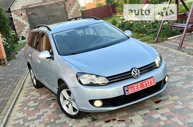 Универсал Volkswagen Golf 2010 в Владимирце