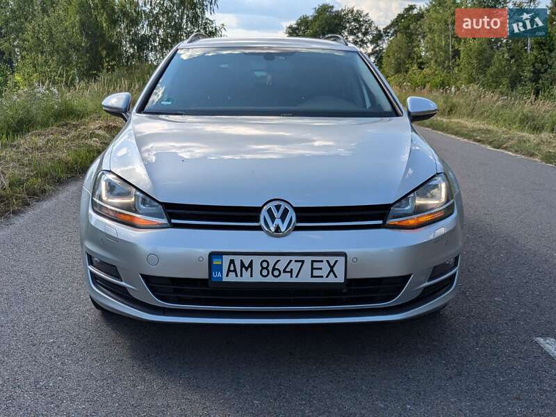 Универсал Volkswagen Golf 2014 в Житомире