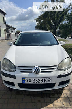 Хетчбек Volkswagen Golf 2004 в Івано-Франківську