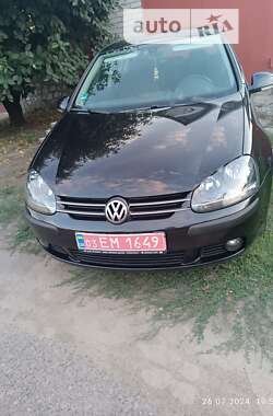 Хэтчбек Volkswagen Golf 2008 в Краснограде