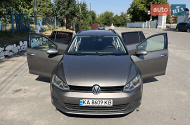 Універсал Volkswagen Golf 2013 в Києві