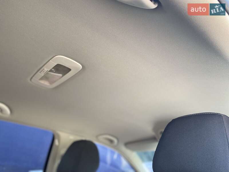 Универсал Volkswagen Golf 2010 в Бережанах