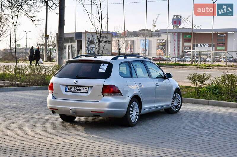 Универсал Volkswagen Golf 2010 в Одессе