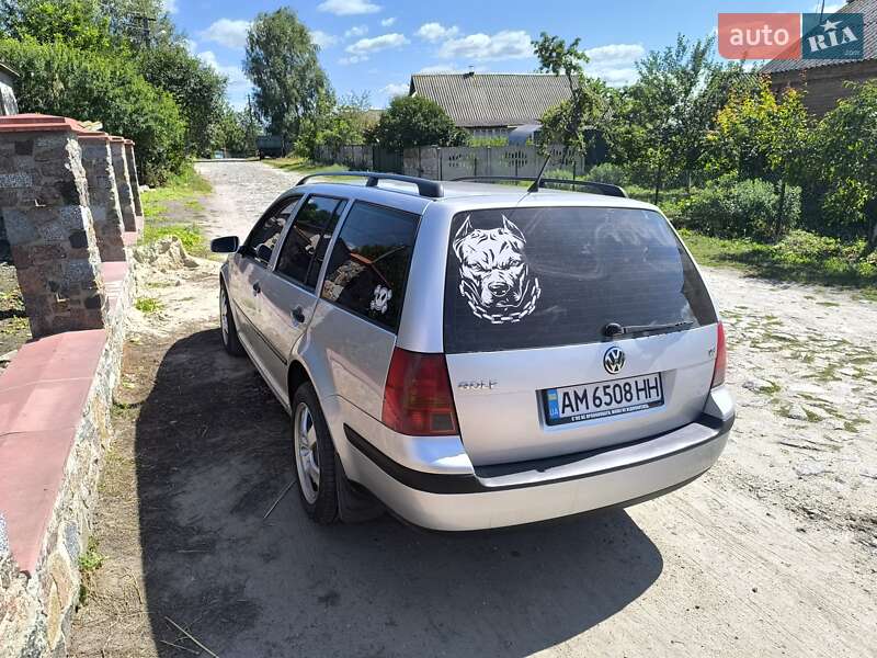 Универсал Volkswagen Golf 2002 в Бердичеве