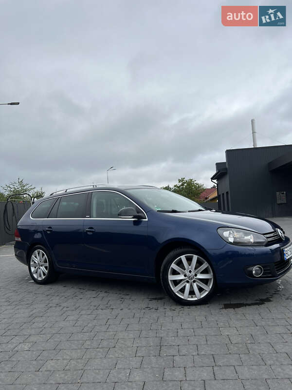 Універсал Volkswagen Golf 2011 в Долині