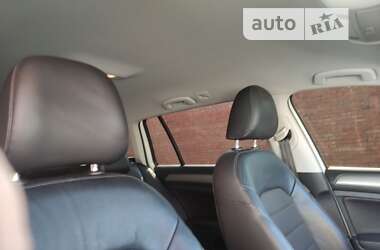 Универсал Volkswagen Golf 2015 в 