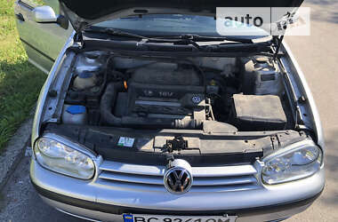 Хэтчбек Volkswagen Golf 2000 в Львове